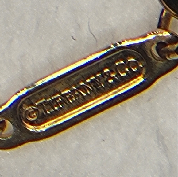 Tiffany & Co. 18 K, 16" Yellow Gold Necklace - Picture 5 of 7